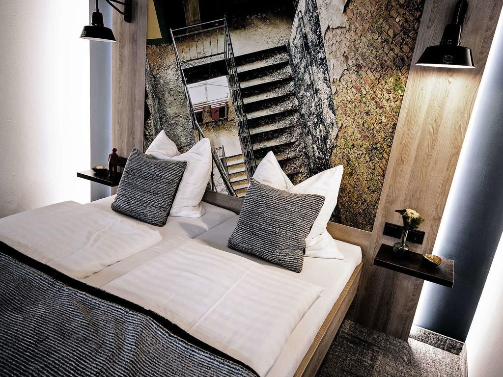 Alexxanders Hotel & Boardinghouse, Restaurant Кемниц Екстериор снимка